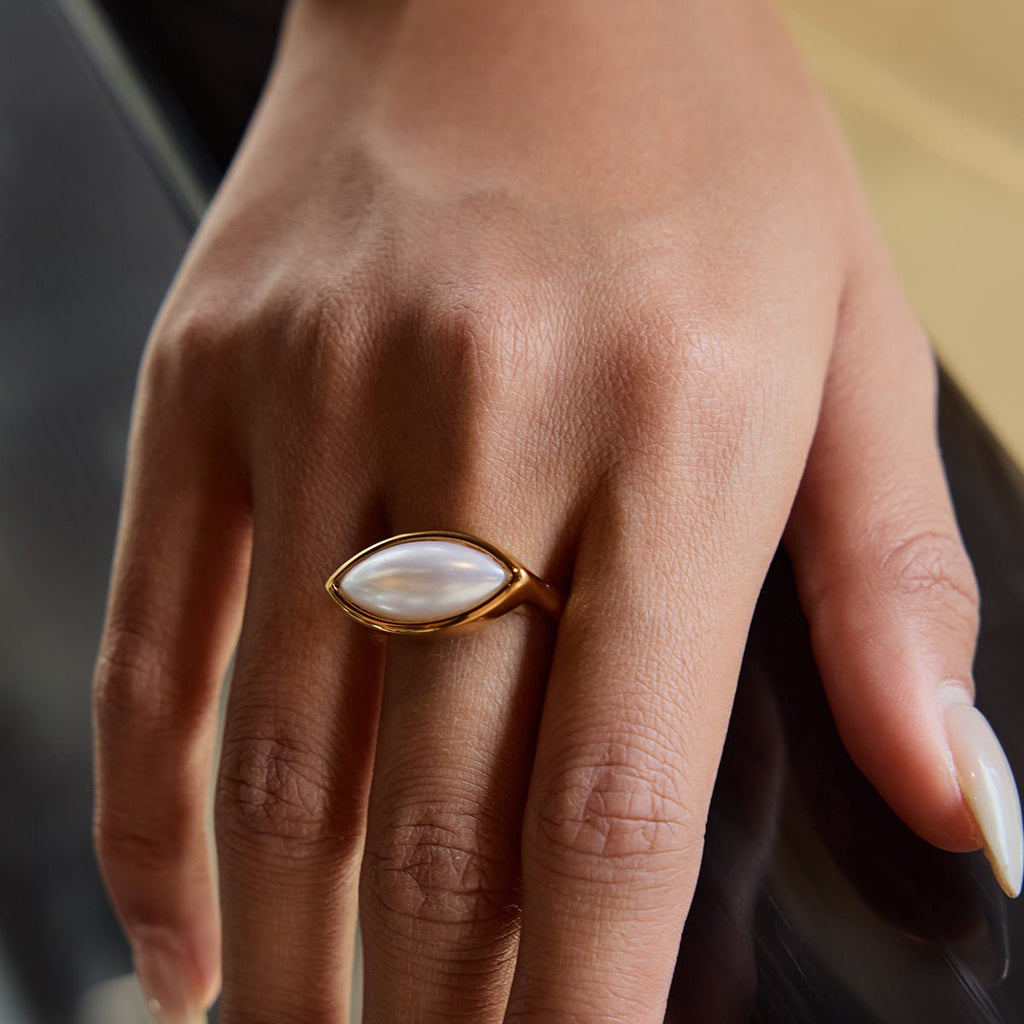 Ceil de Lune Ring - 18k Gold Plated Jewelry Switzerland
