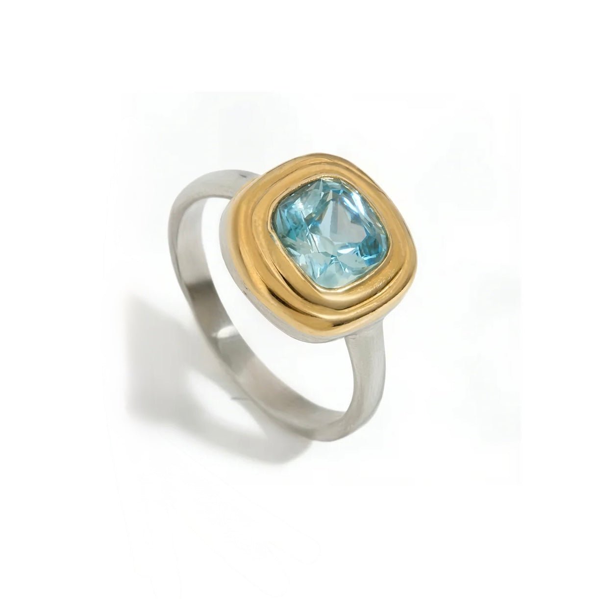 Coussin d’Océan Ring - 18k Gold Plated Jewelry Switzerland