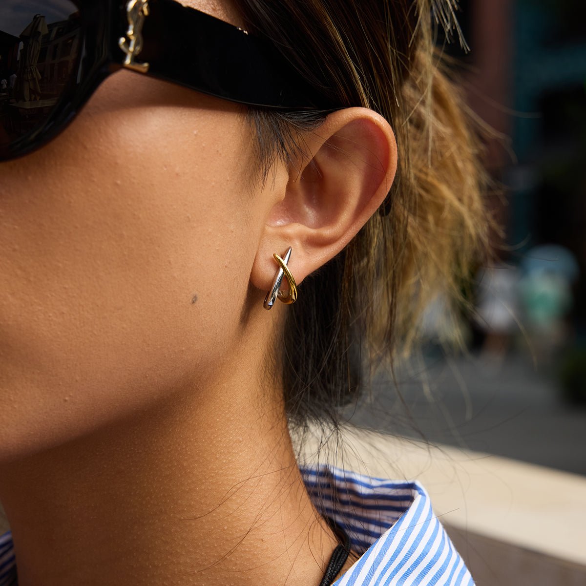 Croisée Bicolore Earrings - 18k Gold Plated Jewelry Switzerland