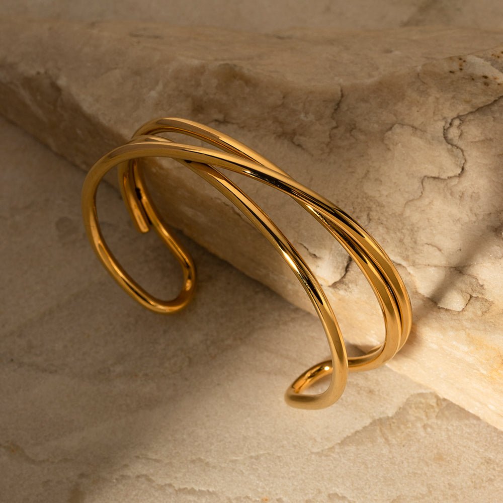 Croisée d’Or Cuff - 18k Gold Plated Jewelry Switzerland