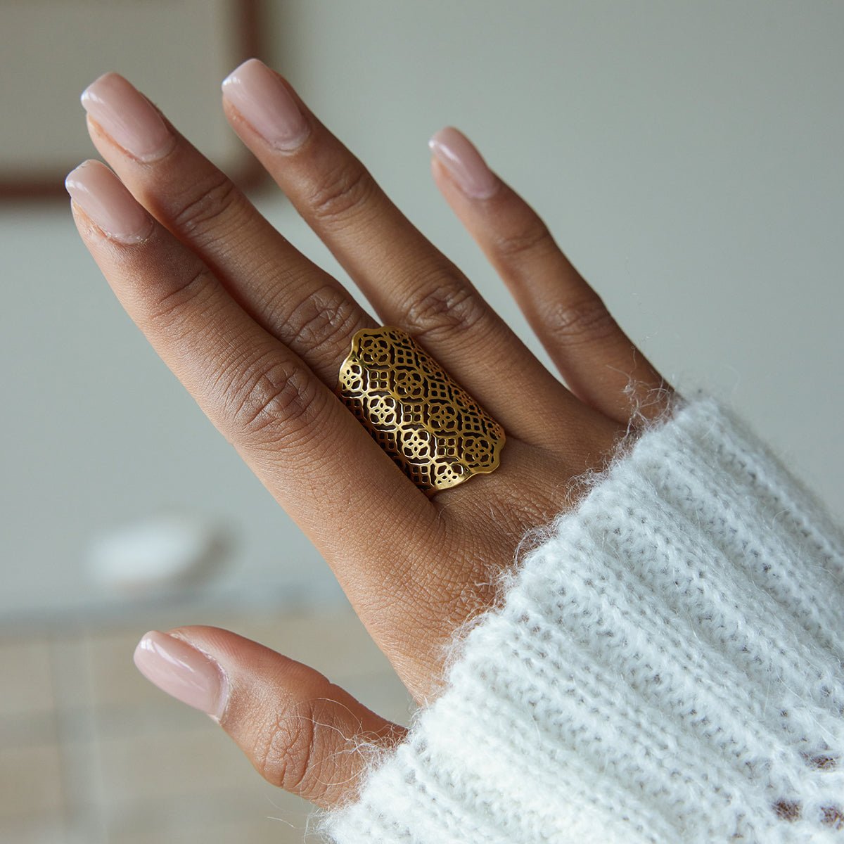 Dentelle d’Or Cuff Ring - 18k Gold Plated Jewelry Switzerland