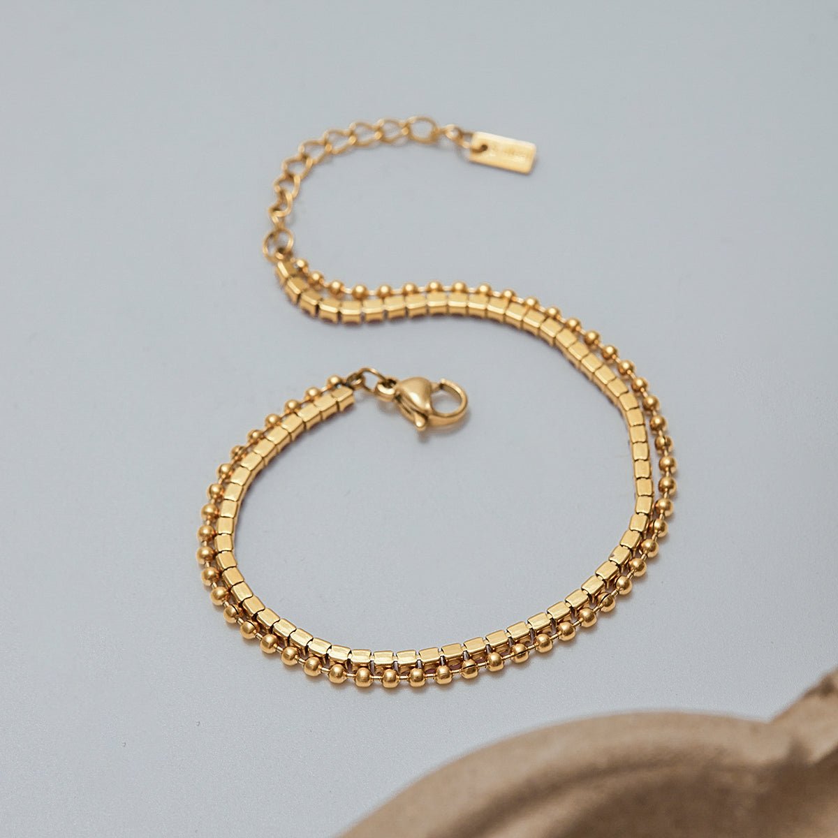 Double Chaîne d’Or Bracelet - 18k Gold Plated Jewelry Switzerland