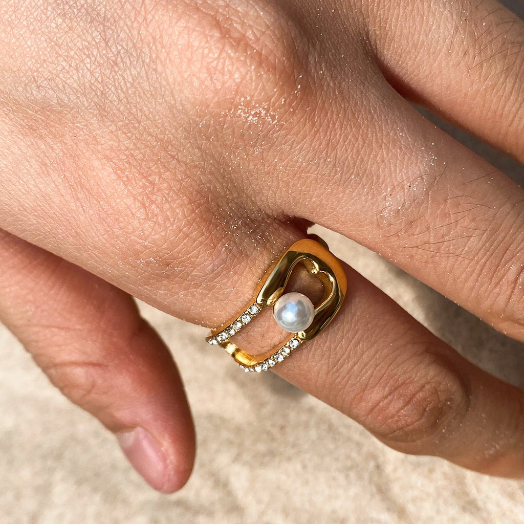 Éclat de Perle Ring - 18k Gold Plated Jewelry Switzerland