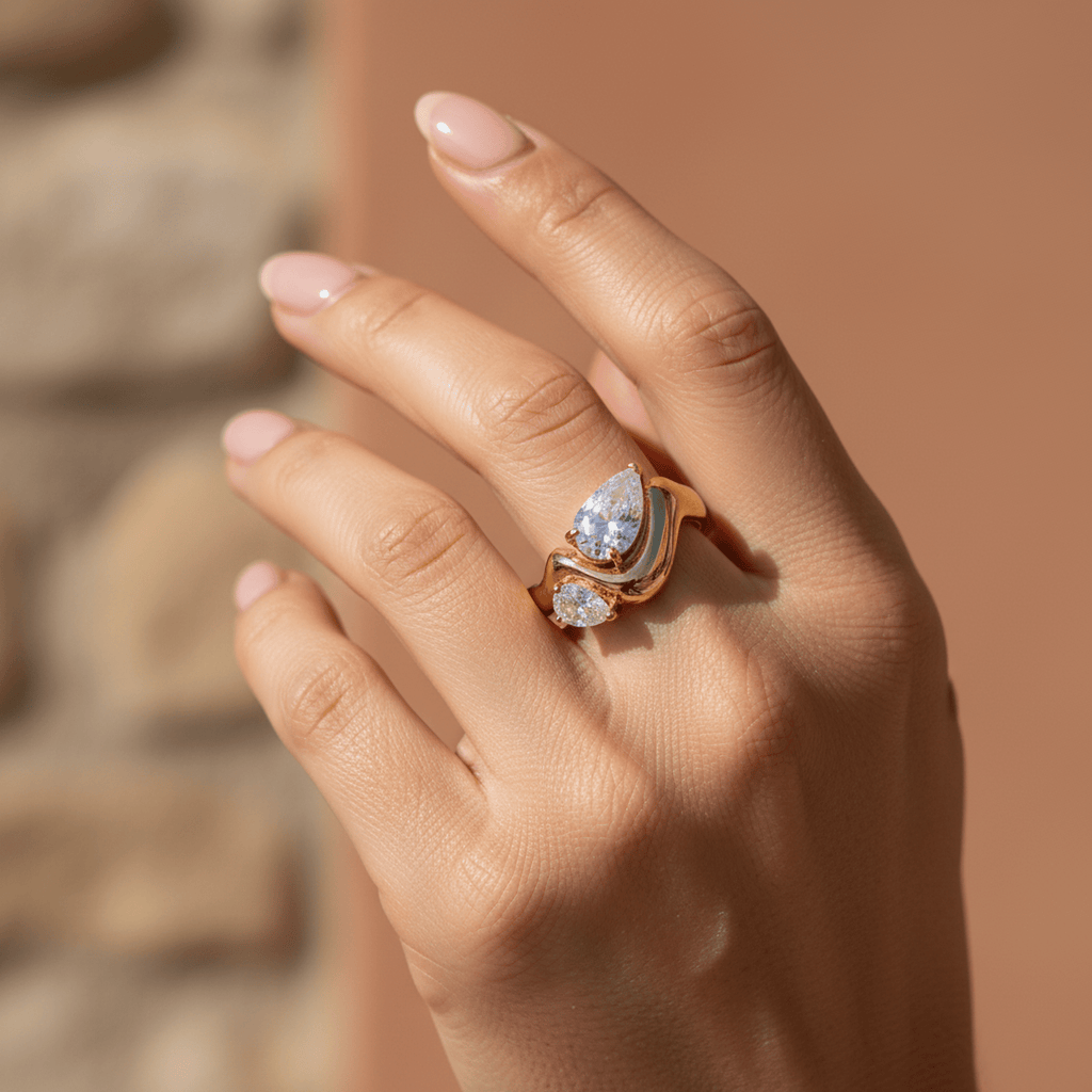 Embrace de Gouttes Ring - 18k Gold Plated Jewelry Switzerland