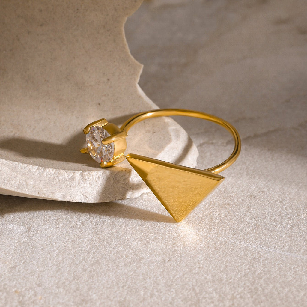 Flèche Brillante Ring - 18k Gold Plated Jewelry Switzerland