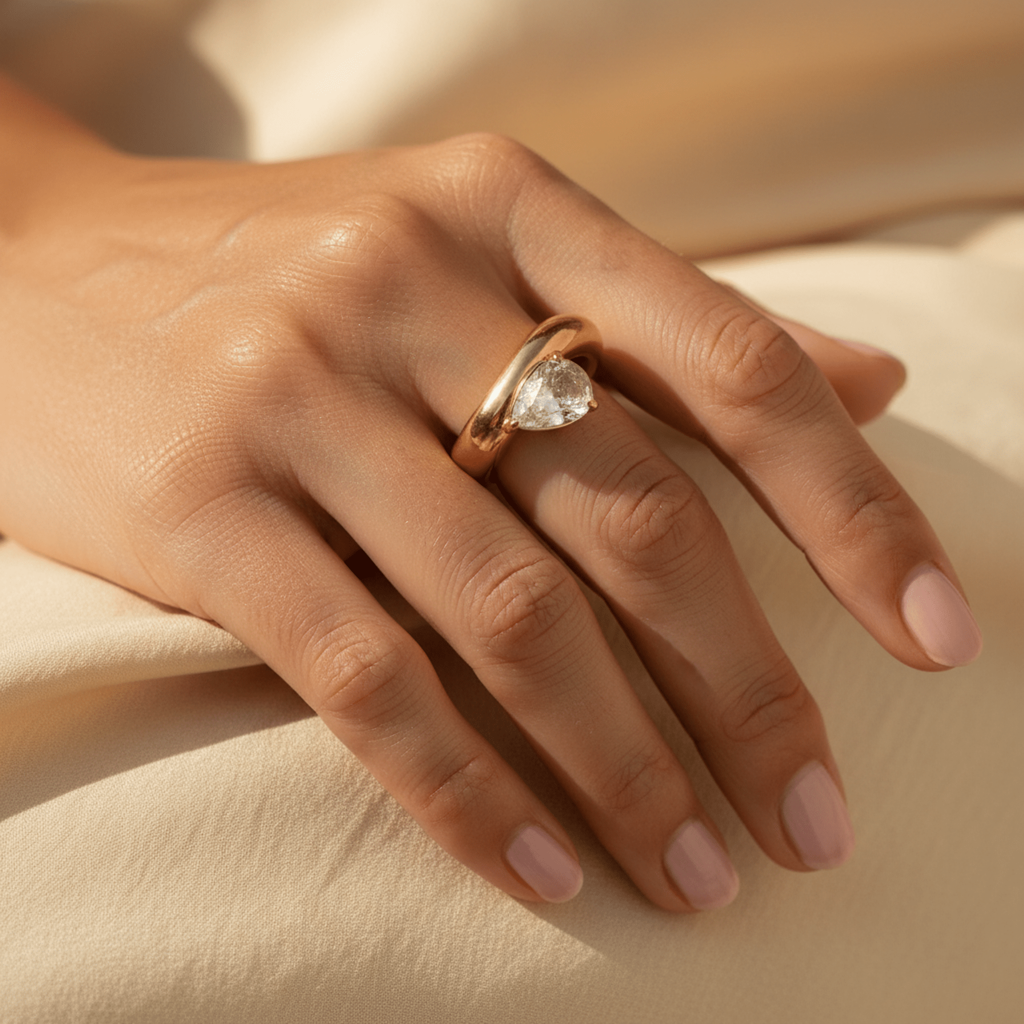 Goutte Fluide Ring - 18k Gold Plated Jewelry Switzerland