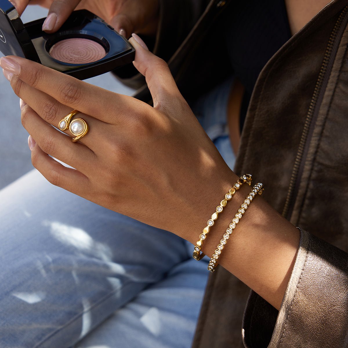 Gouttes de Lumière Bangle - 18k Gold Plated Jewelry Switzerland