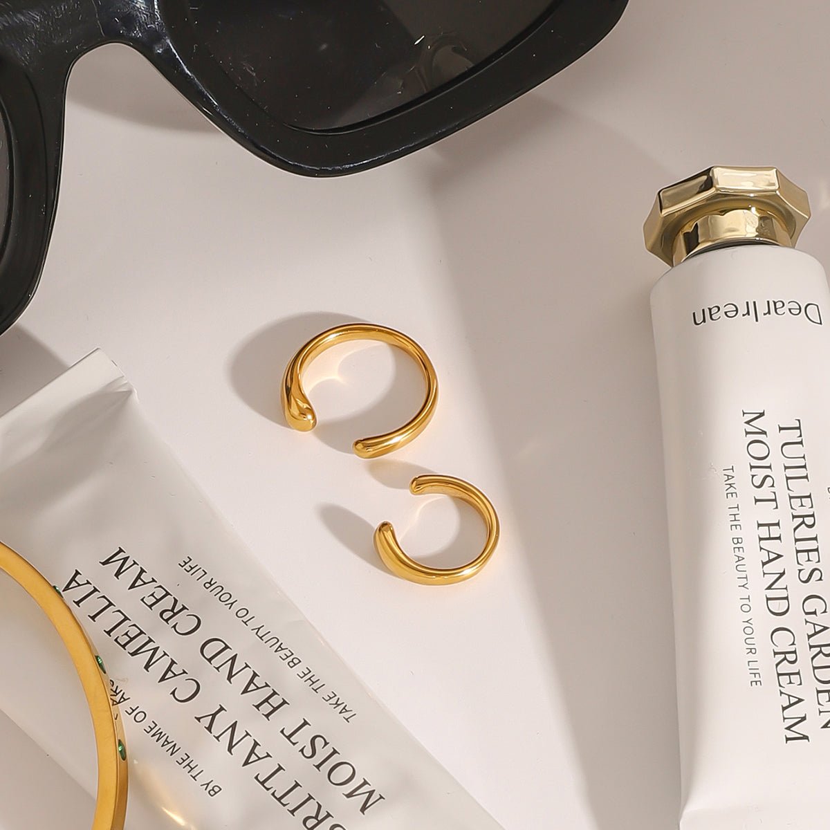 Lune Liquide Ear Cuffs - 18k Gold Plated Jewelry Switzerland