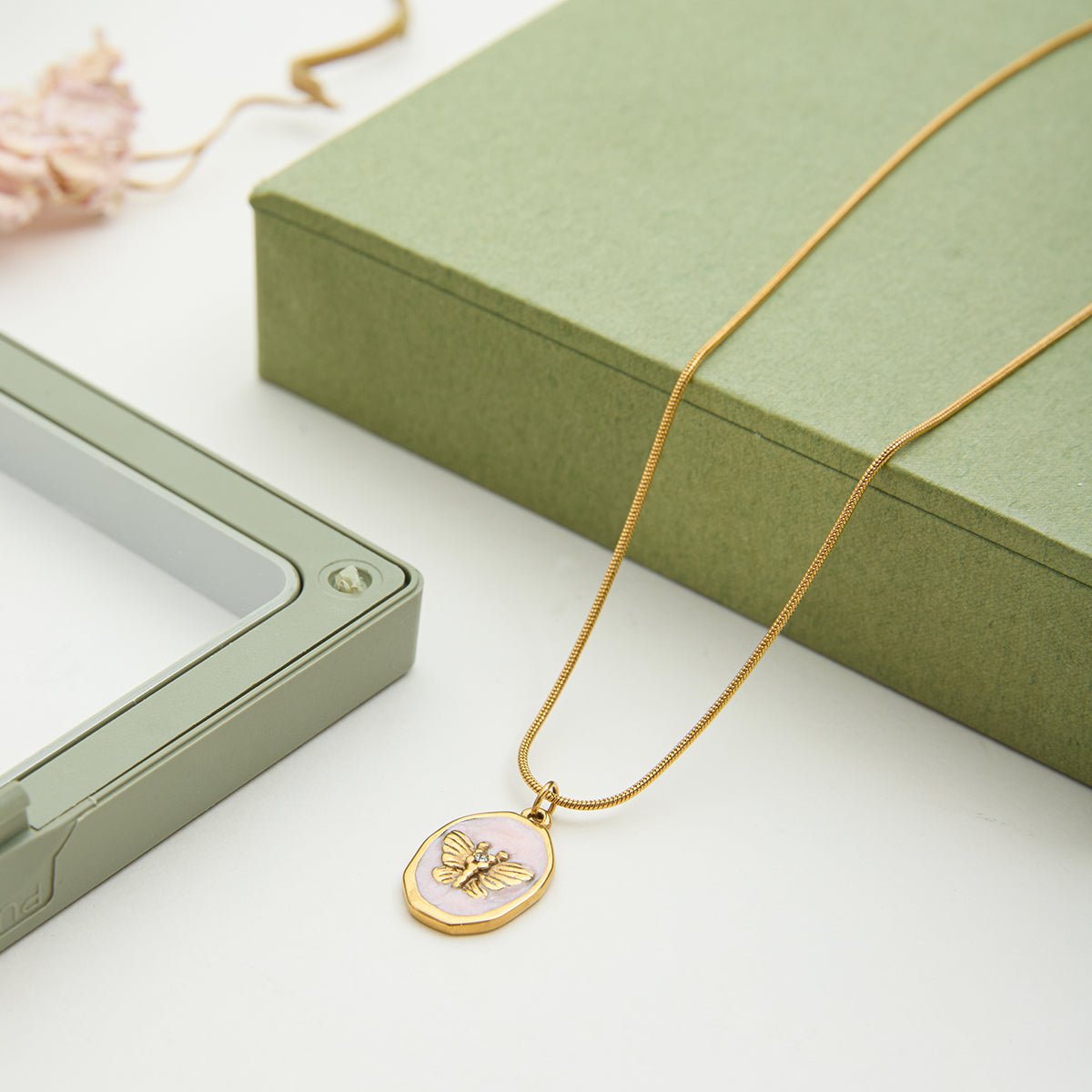 Métamorphose d’Ivoire Necklace - 18k Gold Plated Jewelry Switzerland